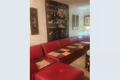 4350 Hillcrest Dr #807, Hollywood, FL 33021 - Photo 2