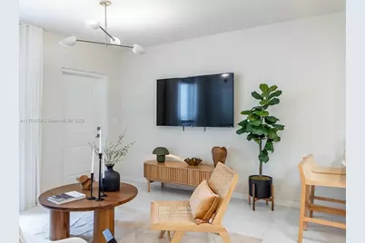 610 NE 2nd St #206, Dania Beach, FL 33004 - Photo 6