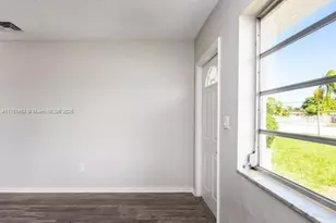 14605 SW 288th St, Homestead, FL 33033 - Photo 10