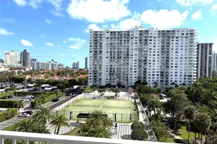 2801 NE 183rd St, Aventura, FL 33160 - Photo 2