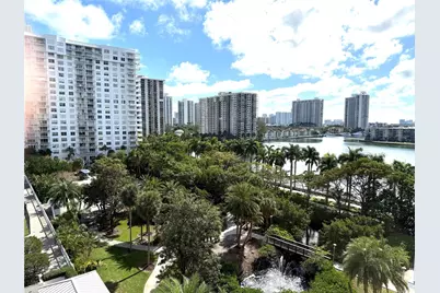 2801 NE 183rd St #806W, Aventura, FL 33160 - Photo 4