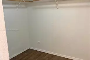 3660 NE 166th St, North Miami Beach, FL 33160 - Photo 12