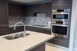 7661 NW 107th Ave, Doral, FL 33178 - Photo 8