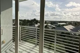 7661 NW 107th Ave, Doral, FL 33178 - Photo 22