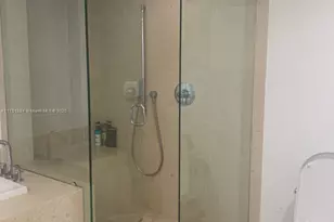 465 Brickell Ave, Miami, FL 33131 - Photo 14