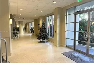 4001 S Ocean Dr, Hollywood, FL 33019 - Photo 14