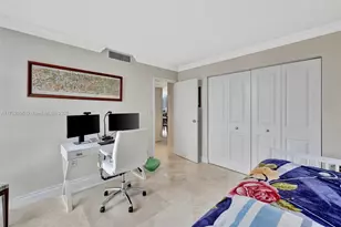 3625 N Country Club Dr, Aventura, FL 33180 - Photo 46