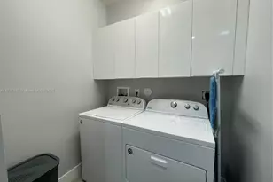 6651 NW 105th Pl, Doral, FL 33178 - Photo 36