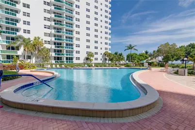 3001 S Ocean Dr #645, Hollywood, FL 33019 - Photo 10
