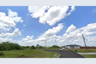 9008 N Largo Ct, Labelle, FL 33935 - Photo 2