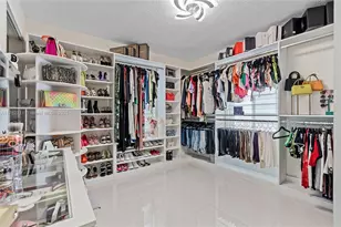 9251 Little River Blvd, Miami, FL 33147 - Photo 12