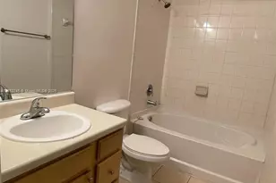 6001 SW 70th St, South Miami, FL 33143 - Photo 10