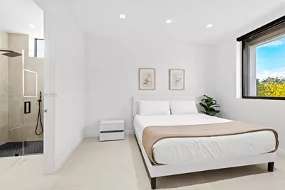 2572 NE 182nd Ter, North Miami Beach, FL 33160 - Photo 36