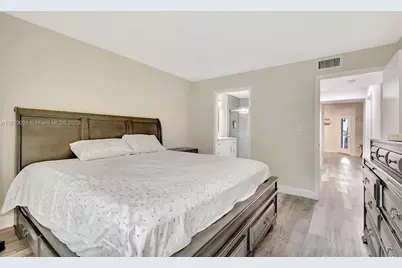 2445 NW 33rd St #1410, Oakland Park, FL 33309 - Photo 24