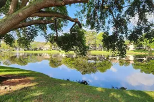 111 Gardens Dr, Pompano Beach, FL 33069 - Photo 4