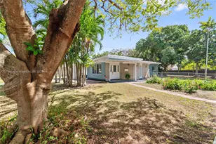 12955 NE 11th Ave, North Miami, FL 33161 - Photo 14