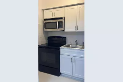 550 NE 44th St #M2, Deerfield Beach, FL 33064 - Photo 6