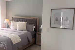 121 NE 34th St, Miami, FL 33137 - Photo 8