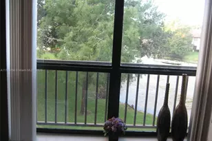 3299 Cocoplum Cir, Coconut Creek, FL 33063 - Photo 28