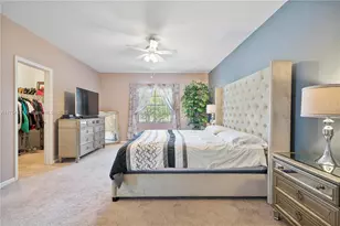 7546 NW 18th Dr, Pembroke Pines, FL 33024 - Photo 18