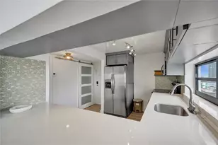 6820 Indian Creek Dr, Miami Beach, FL 33141 - Photo 14