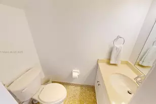 300 Ocean Dr, Key Largo, FL 33037 - Photo 10