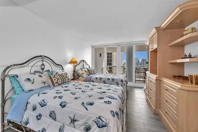 1717 N Bayshore Dr #A-2356, Miami, FL 33132 - Photo 18