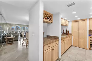 1717 N Bayshore Dr, Miami, FL 33132 - Photo 10