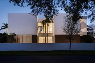 6800 SW 83rd Pl, Miami, FL 33143 - Photo 1