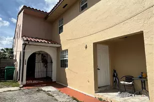 3806 SW 84th Ave, Miami, FL 33155 - Photo 2