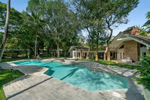 9000 Arvida Dr, Coral Gables, FL 33156 - Photo 32