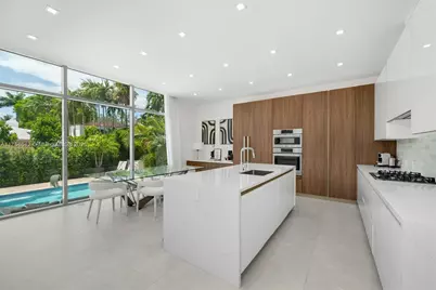 1201 W 47th St, Miami Beach, FL 33140 - Photo 20