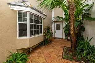 2518 NE 206th Terrace, Miami, FL 33180 - Photo 8