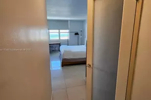 100 Lincoln Rd, Miami Beach, FL 33139 - Photo 16