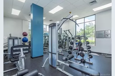 100 Bayview Dr #1503, Sunny Isles Beach, FL 33160 - Photo 52