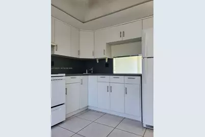 851 NE 14th Ave #414, Hallandale Beach, FL 33009 - Photo 14