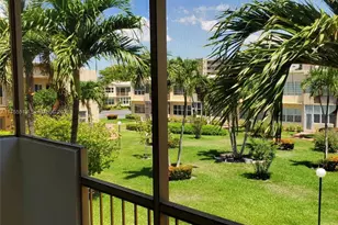 851 NE 14th Ave, Hallandale Beach, FL 33009 - Photo 4