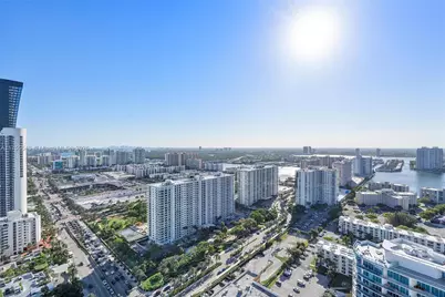 17555 Collins Ave #3701, Sunny Isles Beach, FL 33160 - Photo 52