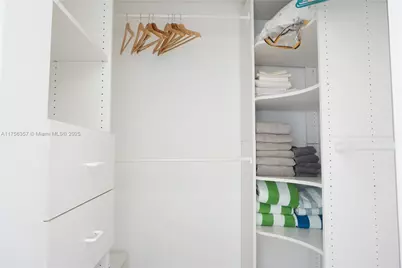 17555 Atlantic Blvd #606, Sunny Isles Beach, FL 33160 - Photo 16