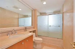 17875 Collins Ave, Sunny Isles Beach, FL 33160 - Photo 20
