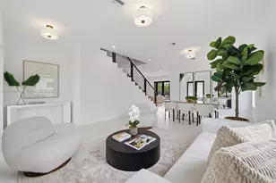 2725 SW 65th Ave, Miami, FL 33155 - Photo 2