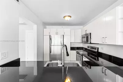 5601 Collins Ave #812, Miami Beach, FL 33140 - Photo 20