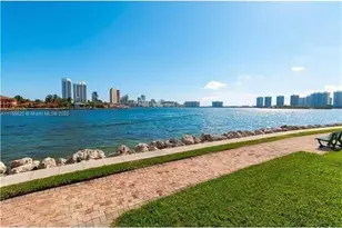 19195 NE 36th Ct, Aventura, FL 33180 - Photo 38