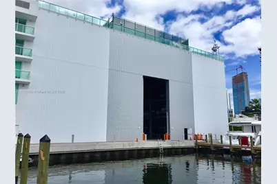 400 Sunny Isles Blvd, Sunny Isles Beach, FL 33160 - Photo 8