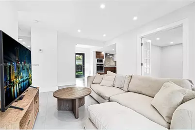 4520 NW 3rd Ave, Miami, FL 33127 - Photo 40