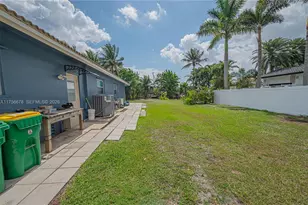 11400 Tara Dr, Plantation, FL 33325 - Photo 40