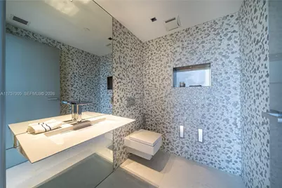 17121 Collins Ave #4208, Sunny Isles Beach, FL 33160 - Photo 16