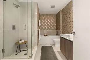 201 SW 17th Rd, Miami, FL 33129 - Photo 12