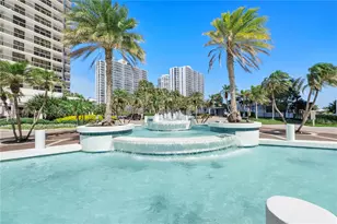 20201 E Country Club Dr, Aventura, FL 33180 - Photo 48