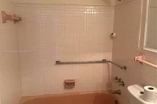 19001 NE 2nd Ave, Miami, FL 33179 - Photo 8